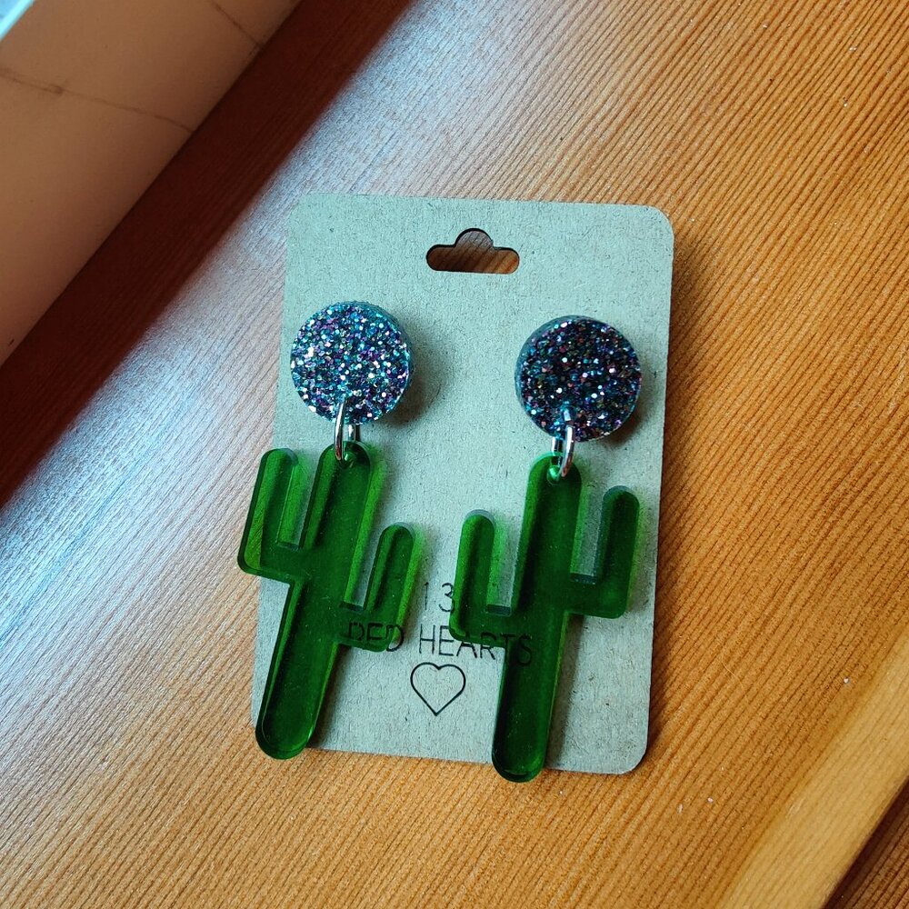 Green and Glitter Cactus Earrings, Southwest Sedona Saguaro Cacti Arizona